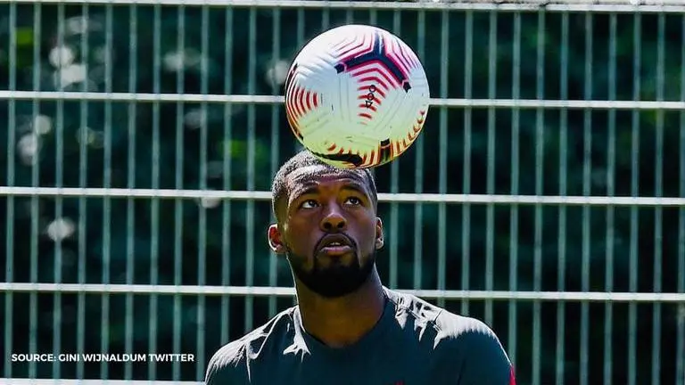 Wijnaldum set to meet Liverpool boss Jurgen Klopp ahead of potential Barcelona move wijnaldum