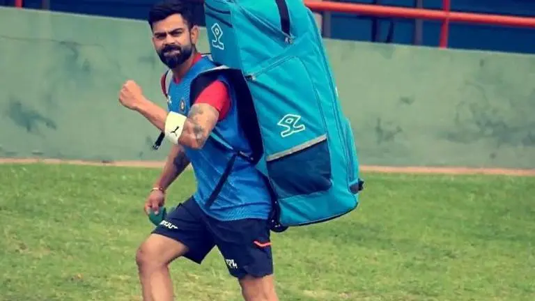 Virat Kohli's 'overloaded' kit bag during training draws fans' attention, see what's in it Virat Kohli, India, South Africa, South Africa vs India, Virat Kohli kit bag, virat kohli overloaded kit bag, ind vs sa, centurion test match