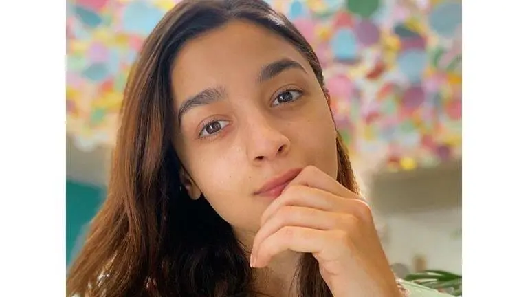Alia Bhatt's favourite books that she showcased through her Instagram handle Alia Bhatt