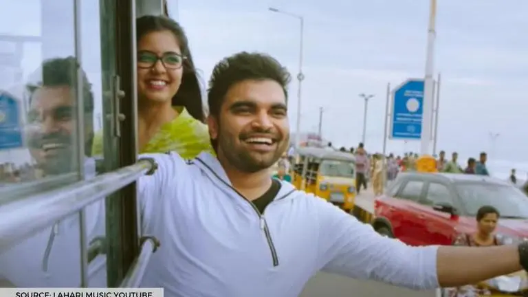 30 Rojullo Preminchadam Ela review: This film is to entertain fans with its comedy scenes 30 Rojullo Preminchadam Ela review in telugu