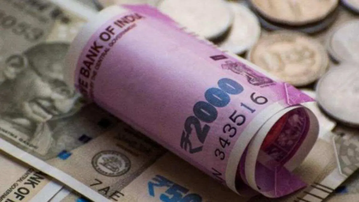 A Mumbai-based retiree was duped out of over Rs 8 lakh by a scammer.