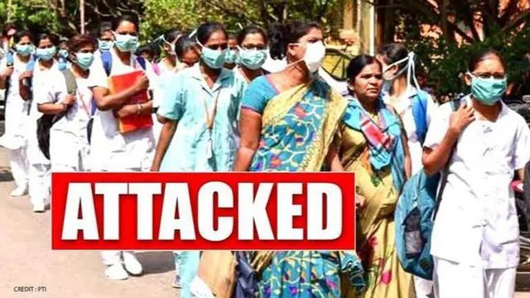 COVID-19 case: Mob attacks medical team in Tamil Nadu's Tuticorin Tamil Nadu