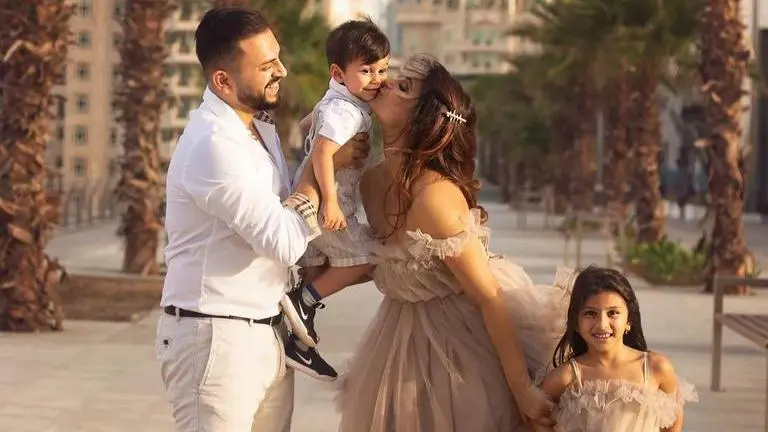 Dimpy Roy Dimpy Ganguly, Rohit welcome 3rd baby via natural water birth, reveal ...
