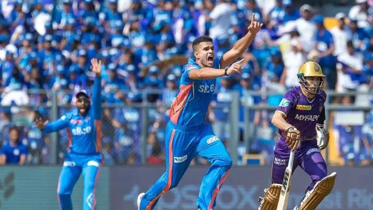 Sachin Tendulkar opens up on 'Different feeling' while seeing Arjun Tendulkar play - WATCH