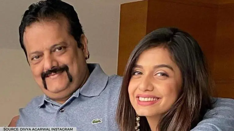Divya Agarwal loses her father to COVID-19; says, "You are always with me" Divya Agarwal