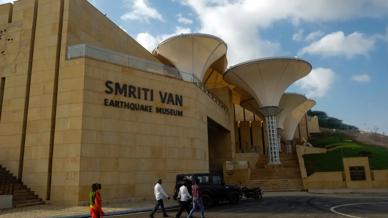 Smritivan Earthquake Memorial Museum in Bhuj Immortalises The Memories Of Gujarat's Past Smritivan Earthquake Memorial Museum