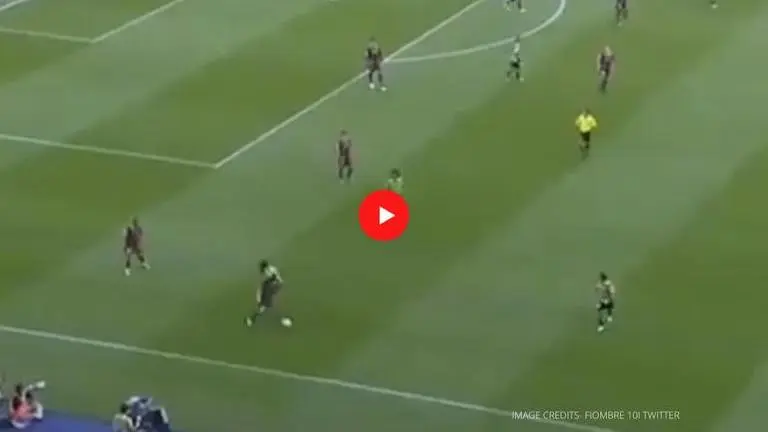 Lionel Messi humbles Royston Drenthe for trying fancy skills against him in 2010: Watch Lionel messi