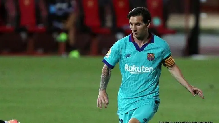 Lionel Messi to Man City move to be for 3 years and contain special MLS clause? Lionel Messi to Man City