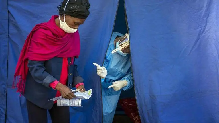 Virus kills South African nurse dreaming to return home