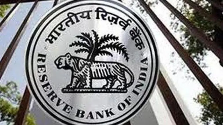RBI blasts CRAs for allowing 'rating shopping' to large borrowers RBI