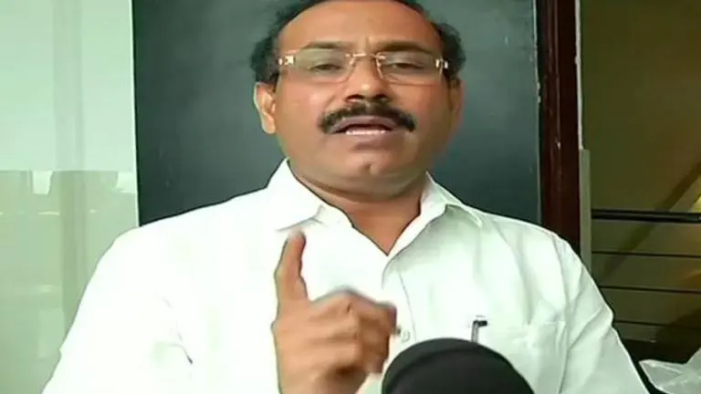 'Local trains not running as it's impossible to ensure social distancing': Maha Health Min Maharashtra