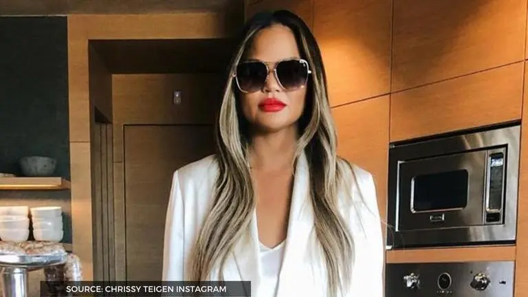 Chrissy Teigen plays judge for her fans on Twitter before the release of ‘Chrissy’s Court’ Chrissy Teigen