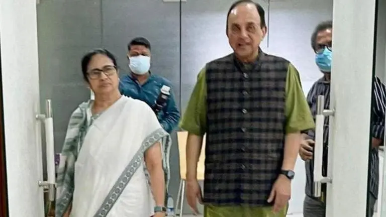 Subramanian Swamy meets 'charismatic & courageous' Mamata Banerjee in Kolkata subramanian swamy