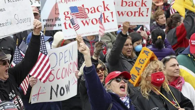 Wisconsin high court tosses out stay-home order