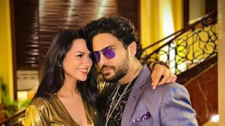 Anupamaa actor Gaurav Khanna gifts luxury car to wife Akanksha, she thanks him Anupamaa