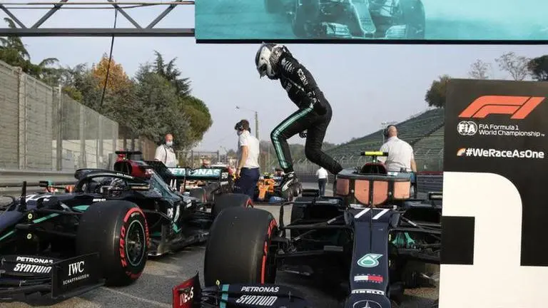 Bottas denies Mercedes team mate Hamilton pole at Emilia Romagna Grand Prix