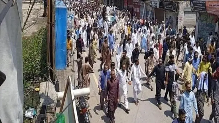 New wave of unrest engulfs PoJK as thousands protest over rising cost of living Pakistan