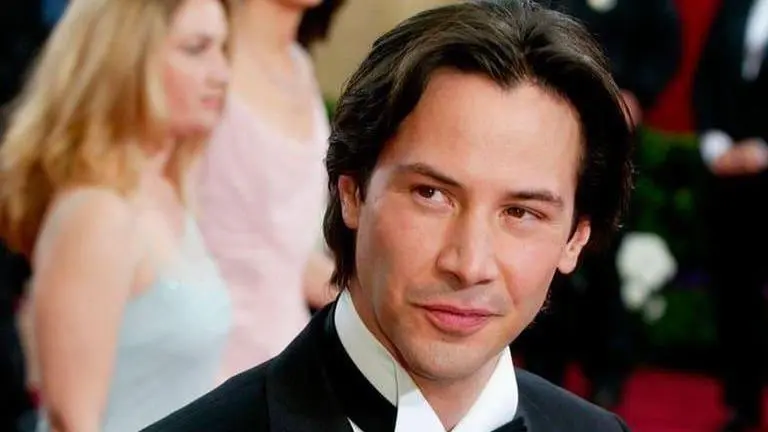 Matrix 4 will be an inspiring 'love story' according to Keanu Reeves Matrix 4