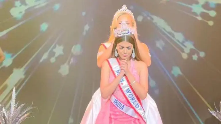 Sargam Koushal wins Mrs World 2022, brings crown back home after 21 yrs; 'Love you India!' Sargam Koushal