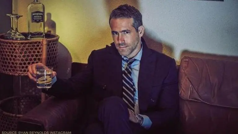 Ryan Reynolds' bloopers will make fans love him even more, watch Ryan Reynolds