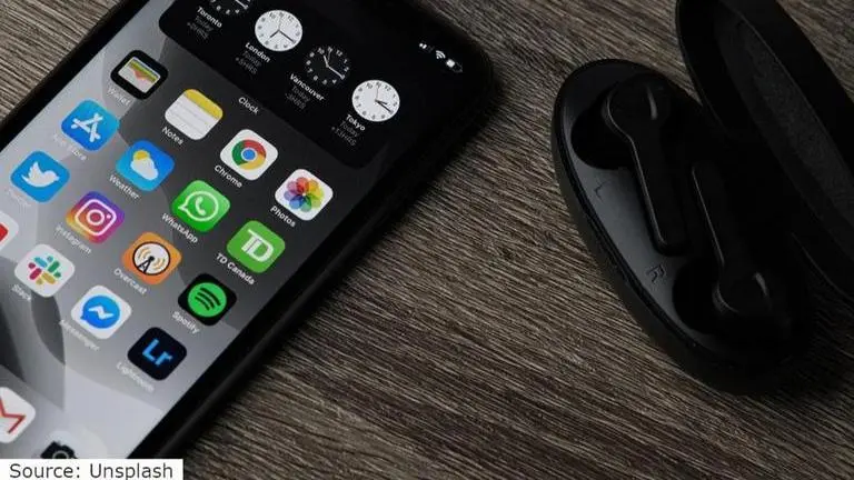 Apple event live stream: How and where to watch this upcoming event? Image Source: Unsplash