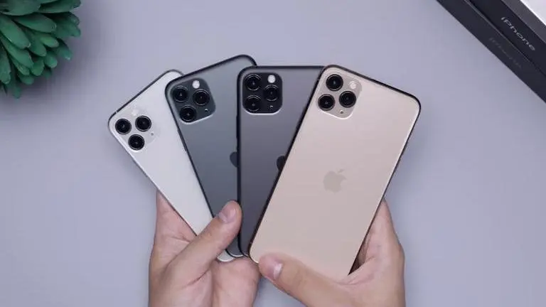 Apple iPhone 14 release date tipped, might come out sooner than expected Apple iPhone 14 release date hinted, might come out sooner than expected