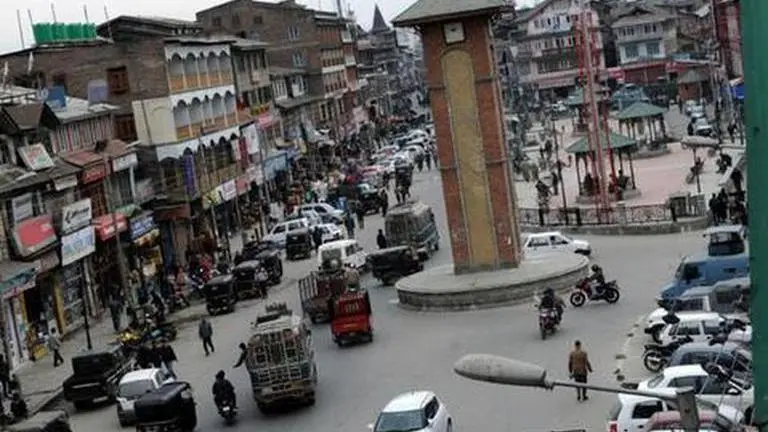 J-K admn gives nod to employees insurance society