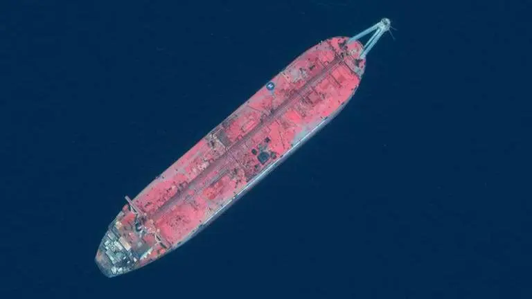 UN official: Catastrophe looming from oil tanker off Yemen UN official: Catastrophe looming from oil tanker off Yemen