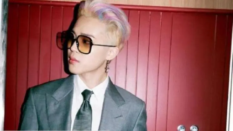 BTS ARMY trends 'wearing slippers' on Twitter after Jimin spotted in slippers Bts