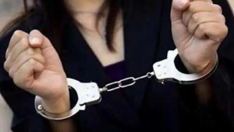Navi Mumbai complainant's wife held for Rs 4.07 lakh theft