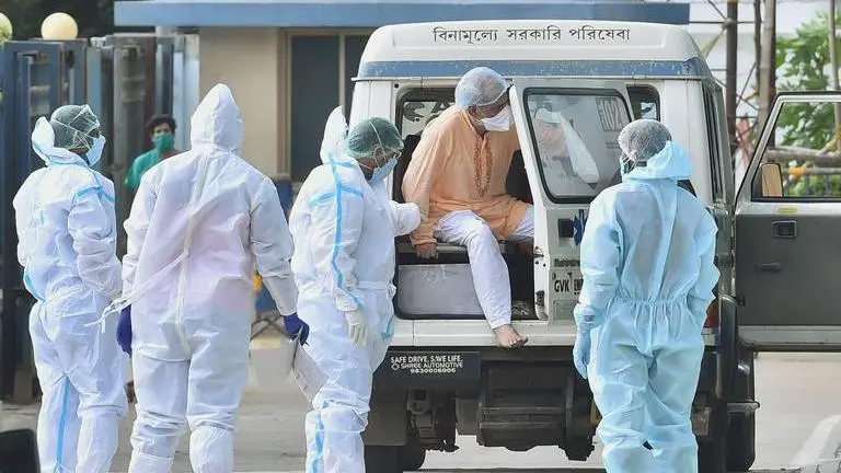 Ambulance driver 'demands Rs 9,200' from COVID-19 patients for 6-km journey to hospital in West Bengal