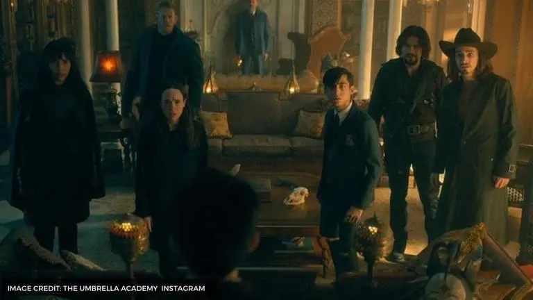 'The Umbrella Academy' worms its way to become the Top Streaming show on Netflix The Umbrella Academy