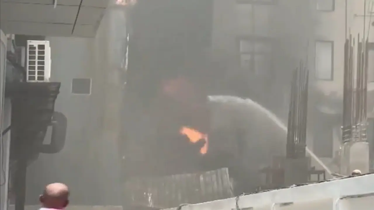 Noida fire