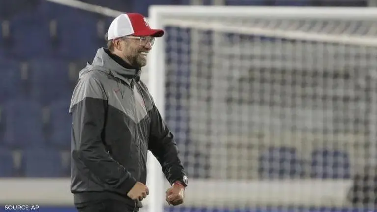 Jurgen Klopp's HILARIOUS reaction to Atalanta player going down caught on microphone jurgen klopp