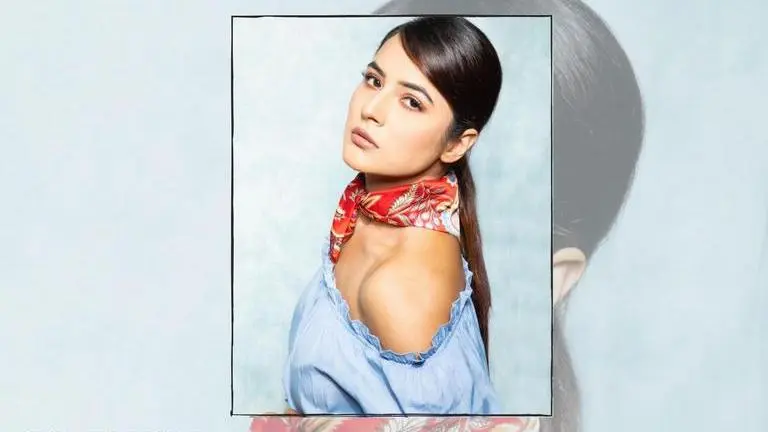 Shehnaaz Gill shares pictures with her 'pillars of her strength' on Raksha Bandhan shehnaaz gill