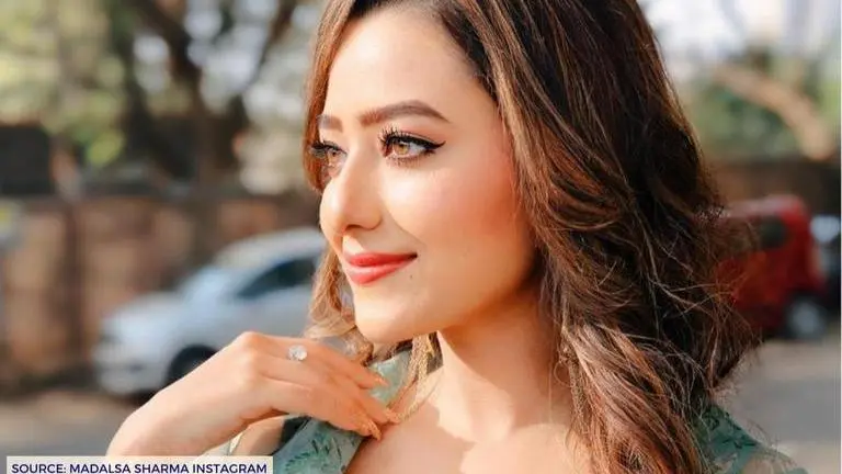 'Anupamaa' fame Madalsa Sharma urges fans to continue wearing mask even after vaccination Anupamaa