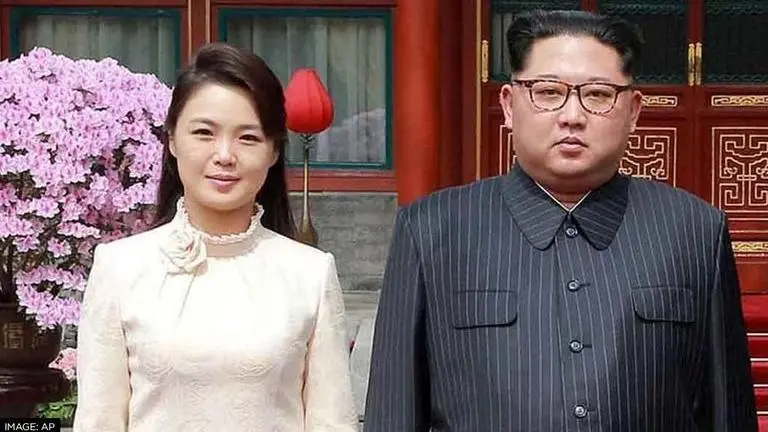 Kim Jong Un’s wife makes rare public appearance in N Korea; public raises 'stormy cheers' Kim Jong Un