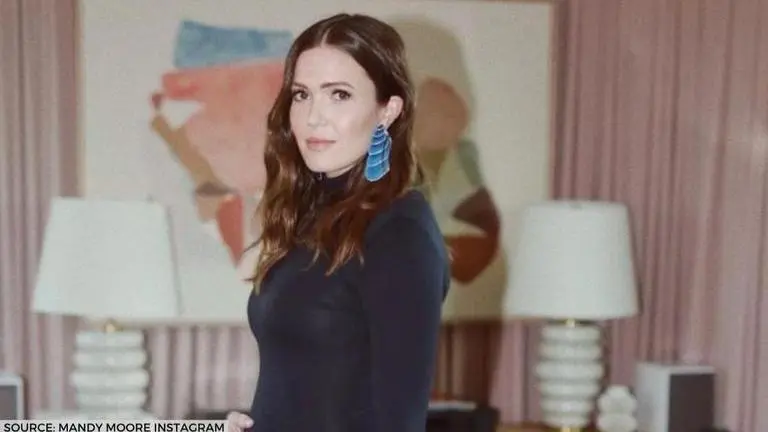 Mandy Moore strikes an adorable pic as she shows off her bump in maternity photo shoot Mandy Moore