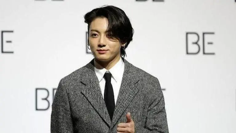 BTS' Jungkook debuts individual verified Spotify account; ARMY suspect new music BTS