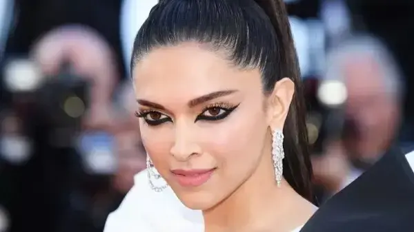 Natural brows to Barbiecore: 5 viral makeup trends that ruled 2023 Deepika Padukone