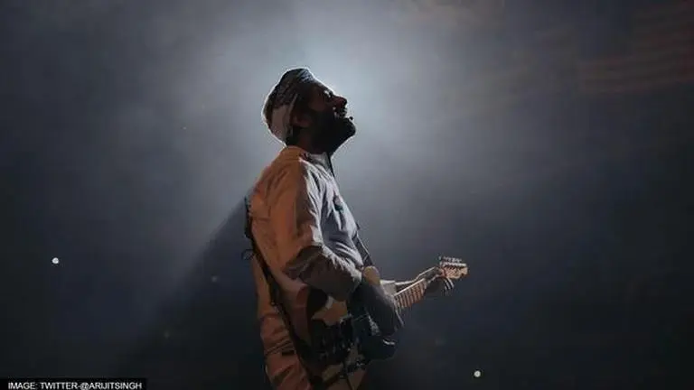 Arijit Singh's team says 'no stampede-like situation' at singer's Ahmedabad concert Arijit Singh