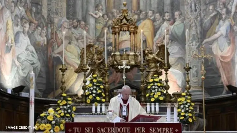 Pope Francis prays for EU unity, urges Europe to stand united amid pandemic crisis Pope Francis