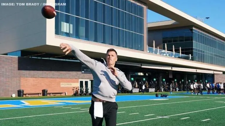 Tom Brady free agency news gains pace after Patriots star FaceTimes Titans' Mike Vrabel Tom Brady free agency