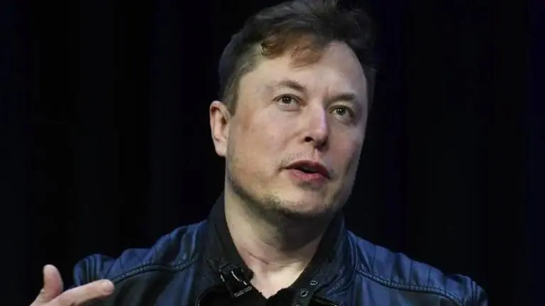 Twitter is losing cash because advertising is down, and company is carrying heavy debt: Elon Musk