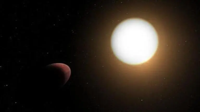 Astronomers find 'deformed' rugby ball-shaped planet for first time outside solar system New planet