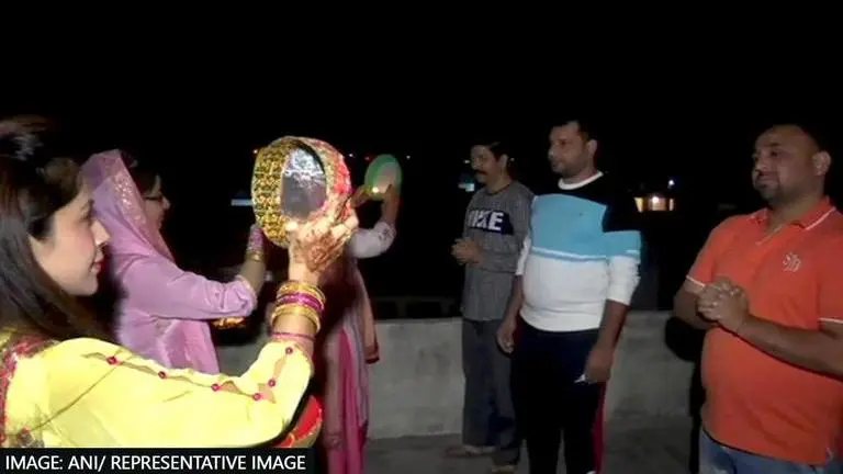 Happy Karva Chauth 2021: Story, History and Significance; All You Need to Know Karva Chauth Story Katha