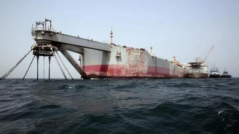 Salvage crew to begin siphoning oil out of decrepit tanker moored off Yemen Yemen Oil Tanker