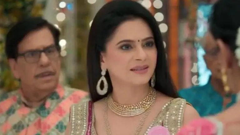 Anupama 30 June 2022 Written Update: Rakhi insults Baa for giving old jewellery to Kinjal Anupama latest episode