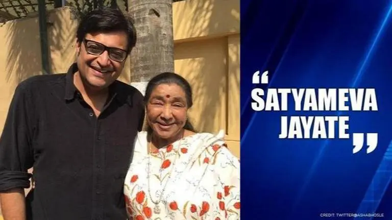 Asha Bhosle condemns attack on Arnab Goswami, says 'physical violence unacceptable' Asha Bhosle condemns attack on Arnab Goswami, says 'physical violence unacceptable'