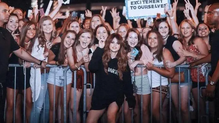 Selena Gomez celebrates crossing 400 million followers on Instagram with throwback photos selena gomez